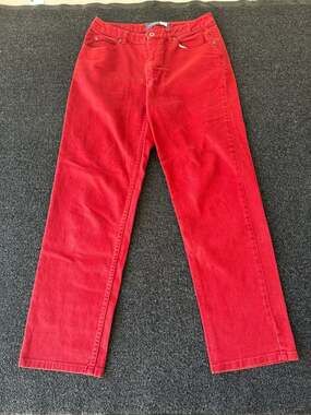 Liz Claiborne Red Corduroy Straight Leg Jeans, Size 8